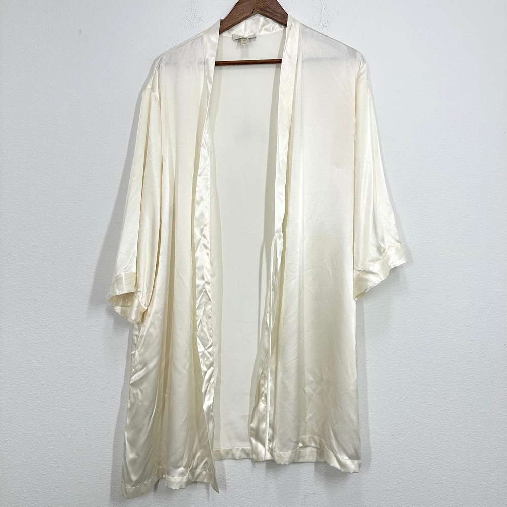 Vera Wang Ivory Short Kimono Robe Bridal Pictures Wedding Day Romantic Classic
